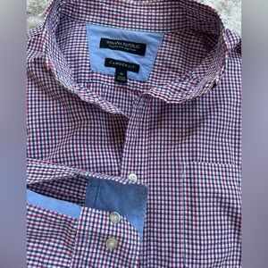 Banana Republic Camden Fit Men's Red and Blue Plaid Shirt